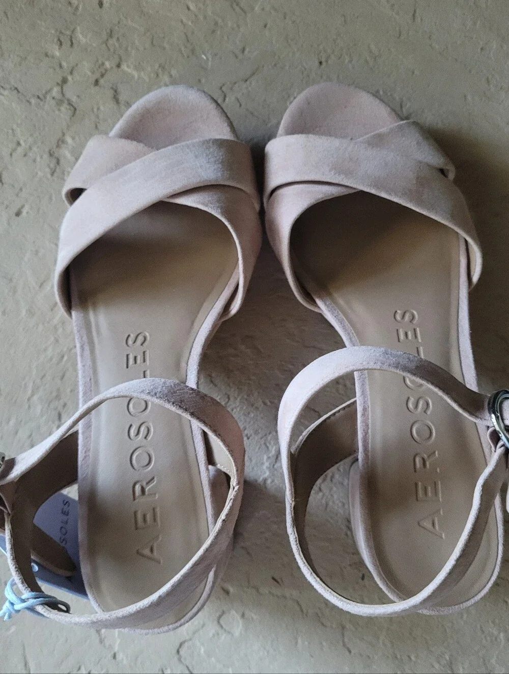 Size 9 Aerosoles Cosmos Platform Beige Faux-Suede Block Heel Women Sandals
